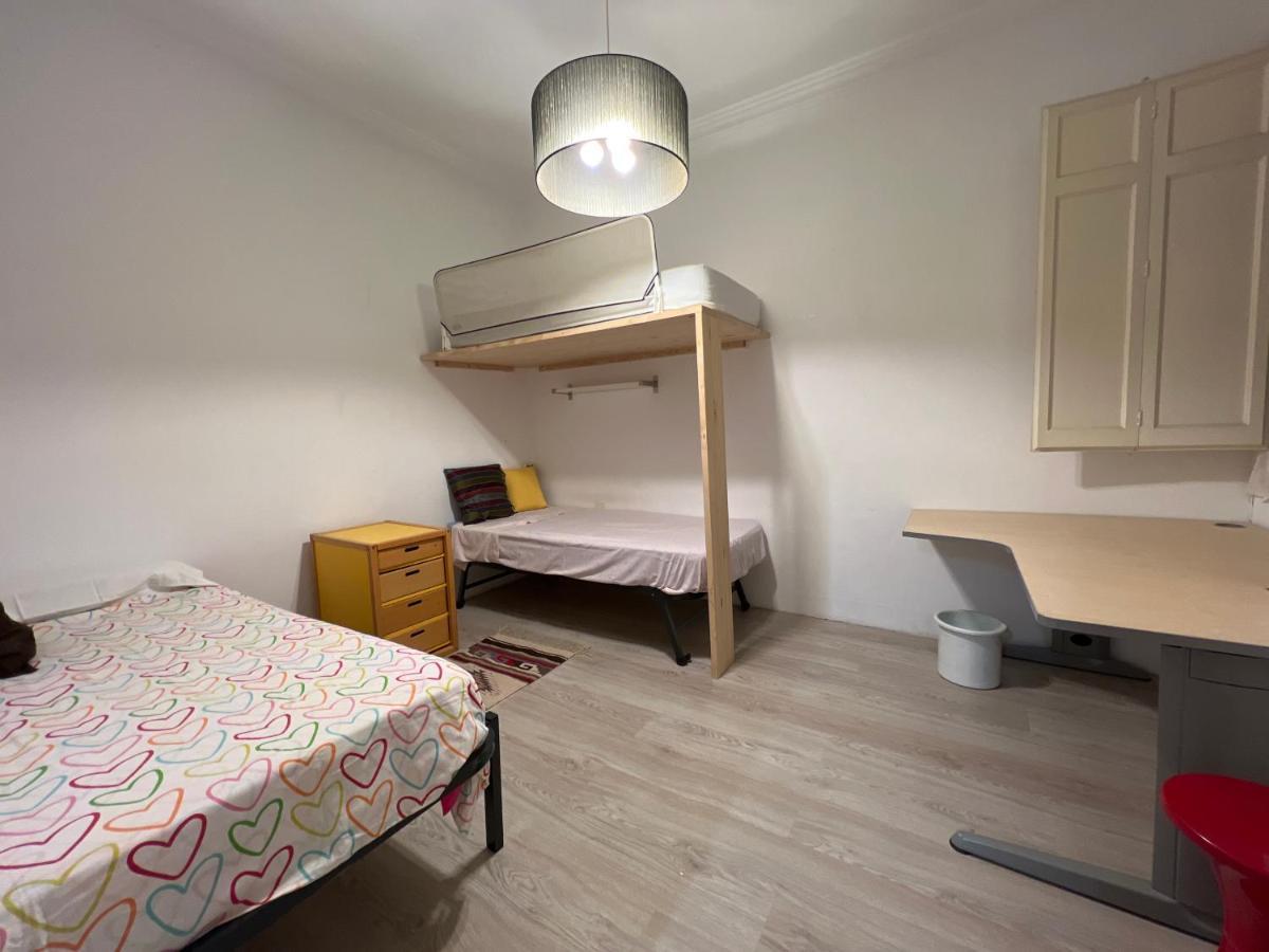 Gran Piso Terrassa Centro Rambla 5 Habitaciones Bagian luar foto